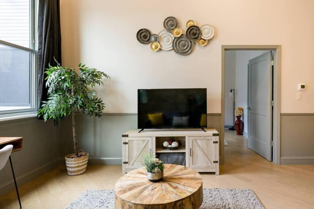 Gorgeous Condo In The Heart Of Dt Birmingham! Dış mekan fotoğraf