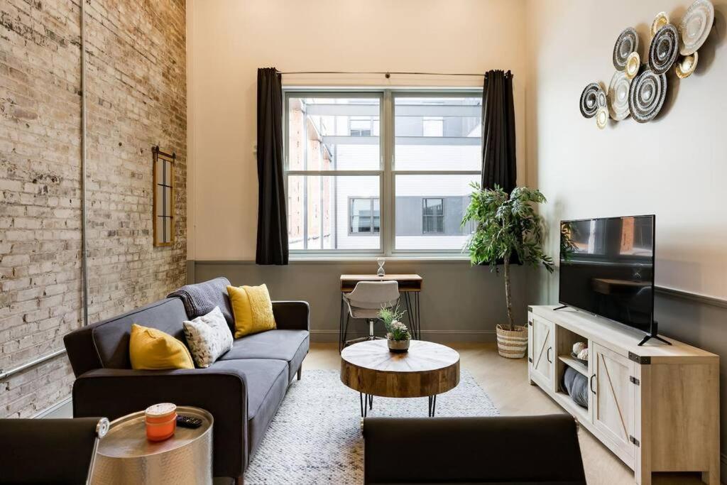Gorgeous Condo In The Heart Of Dt Birmingham! Dış mekan fotoğraf